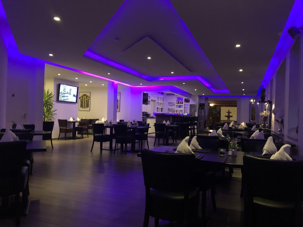Wincent Hotel Gmbh 진스하임 외부 사진