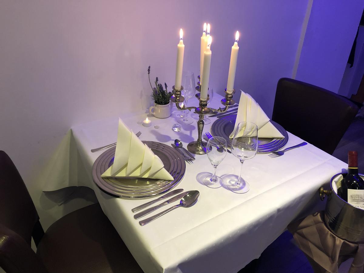 Wincent Hotel Gmbh 진스하임 외부 사진